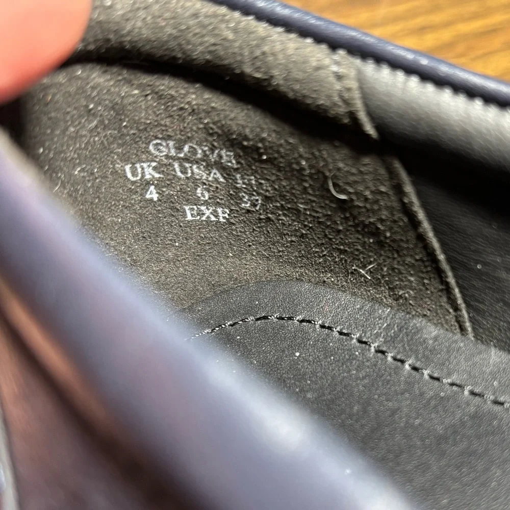 Hotter women’s navy Glove all leather slip on flat loafers NWOT size 6